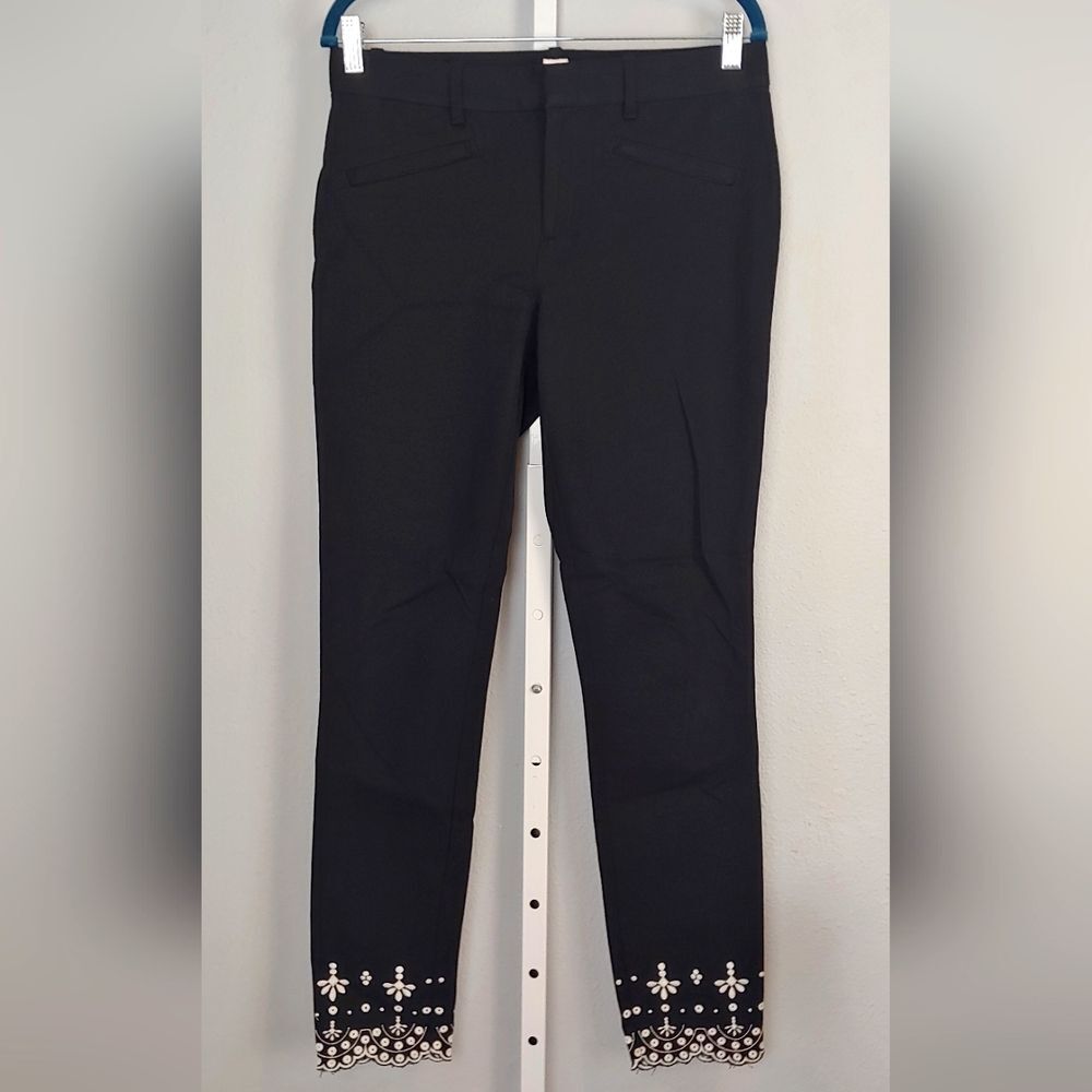 GAP Skinny Ankle Pants w Eyelet Embroideres Hem Sz 6 Tall, True Black / White